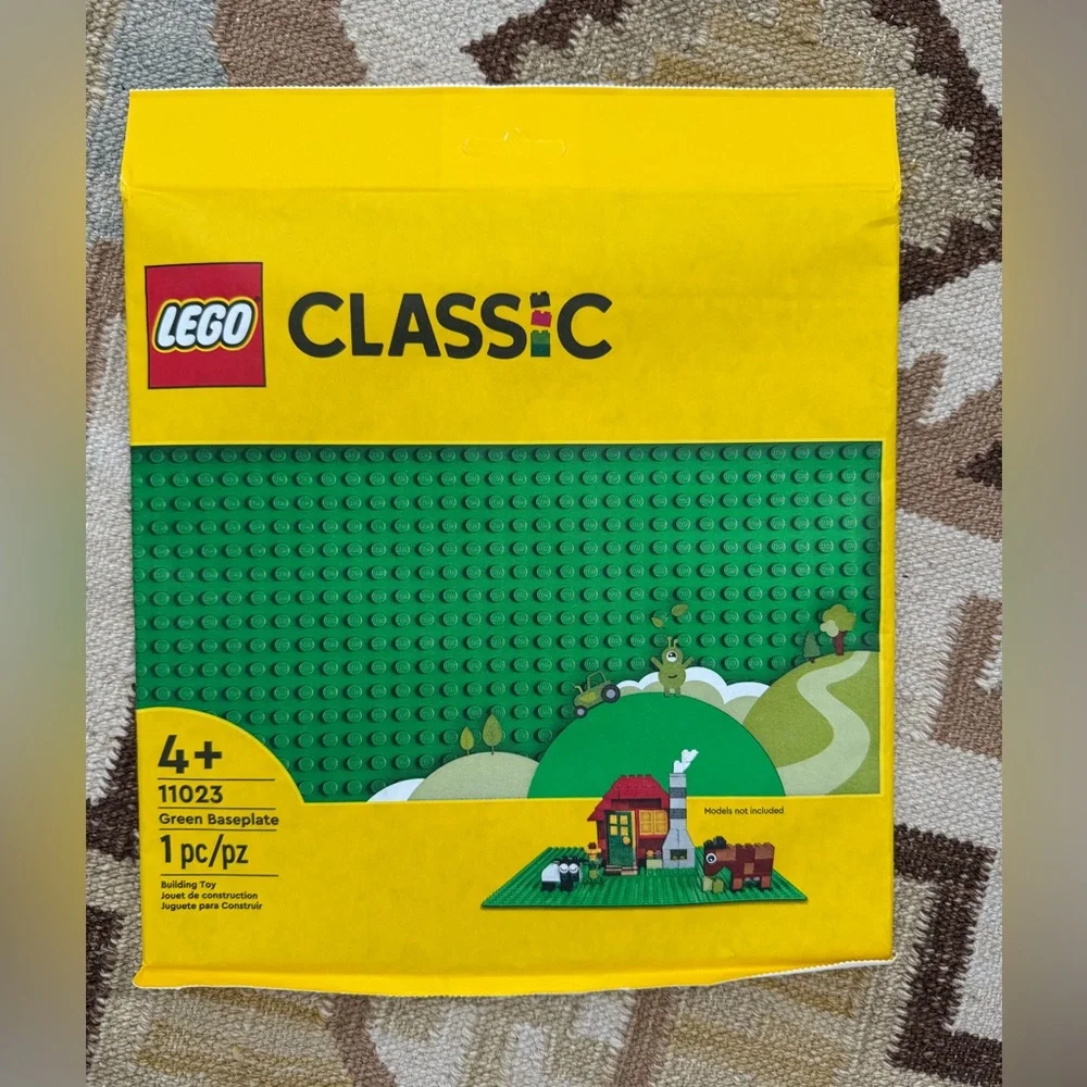 LEGO Green Building Baseplate 9 inch square